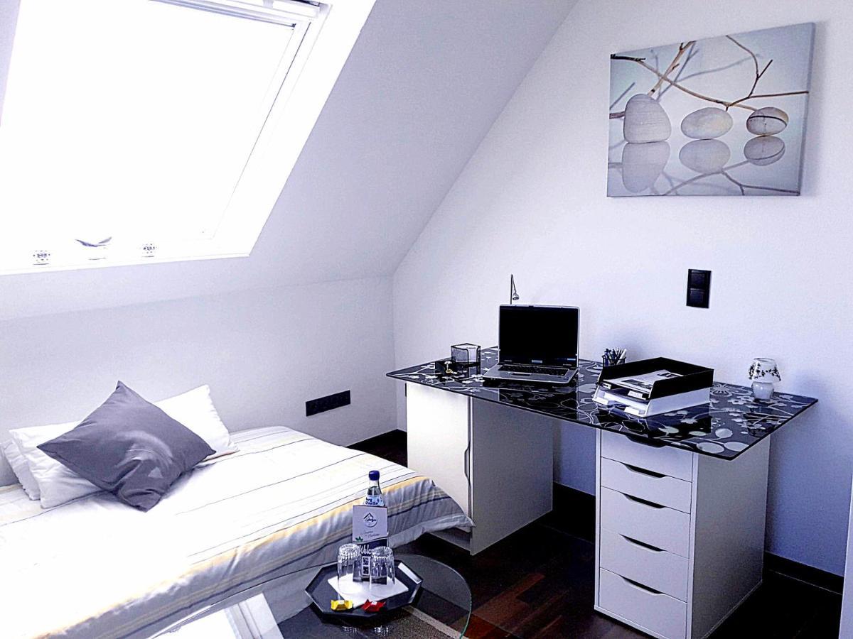 Gaestehaus Lifestyle Kirrweiler  Exteriör bild